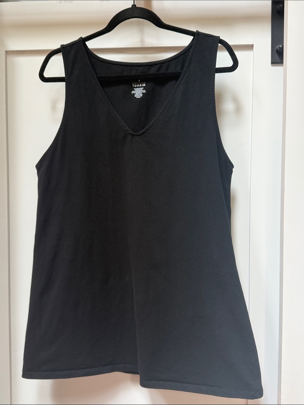 Torrid Black Foxy V-Neck Tank Size 3